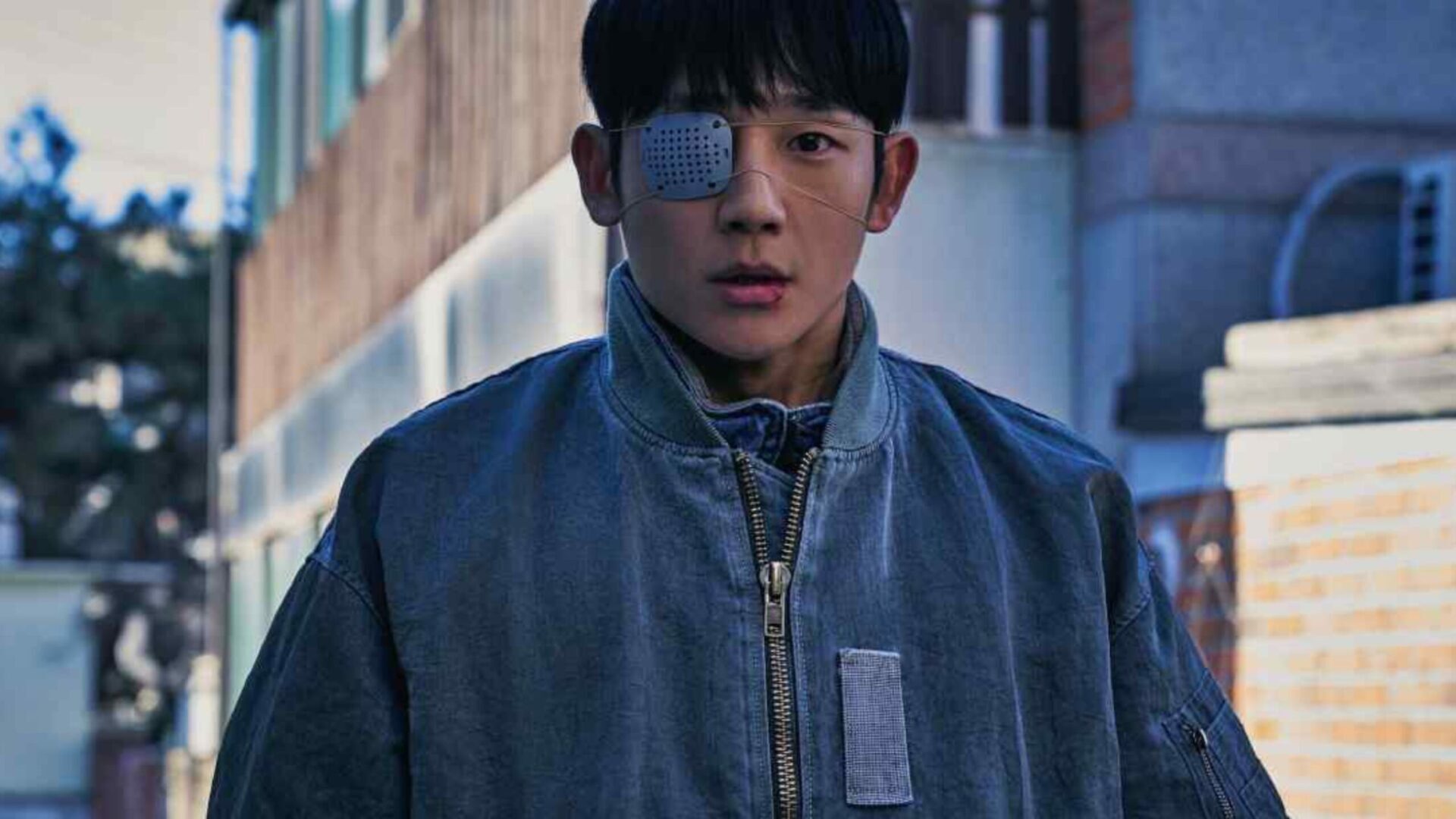 Jung Hae In in connect